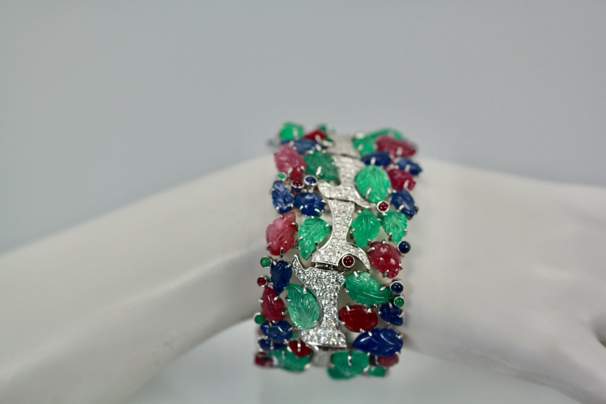 Tutti Frutti Carved Stones Diamond Bracelet – model