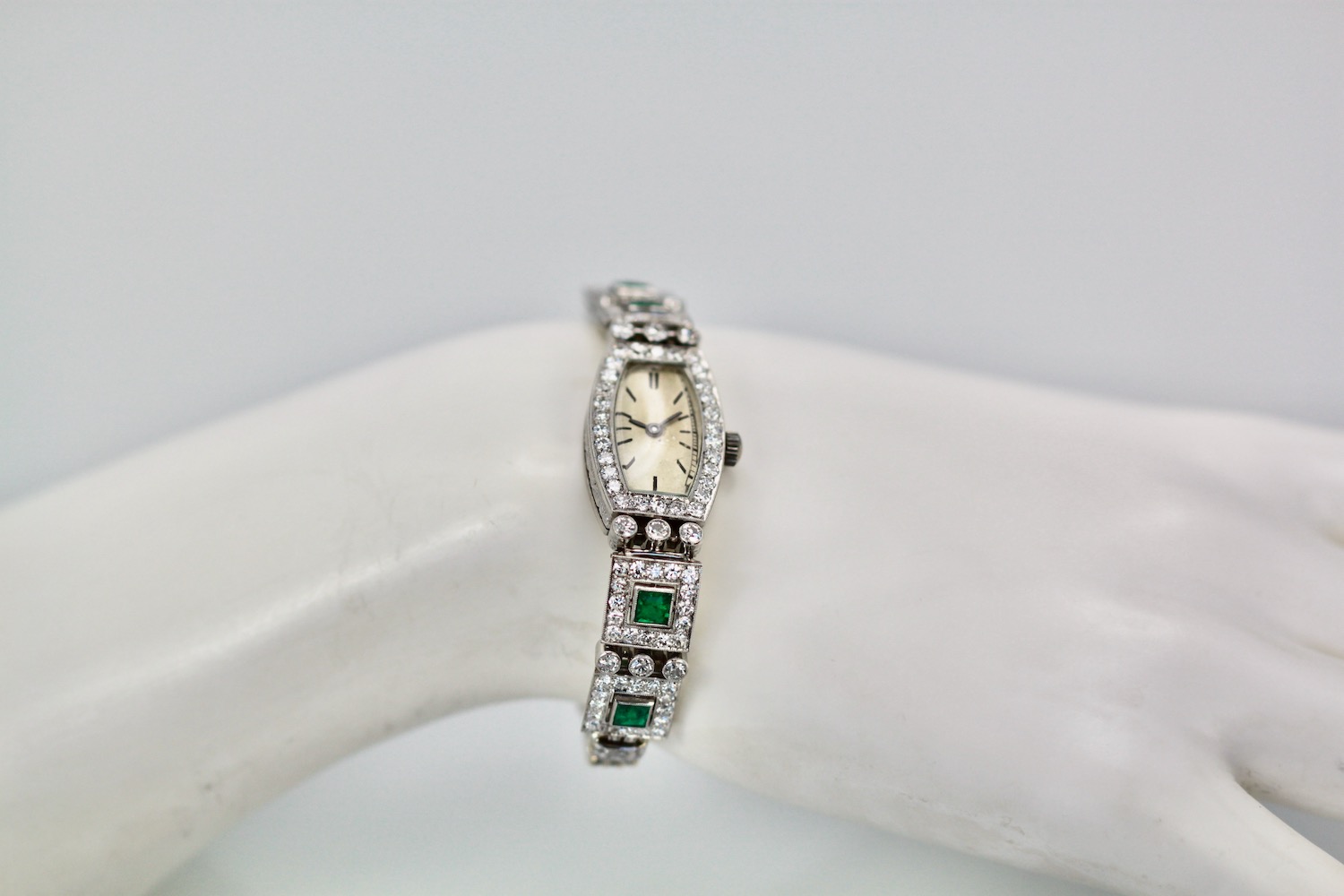Deco Emerald Diamond Platinum Ladies strap watch – model