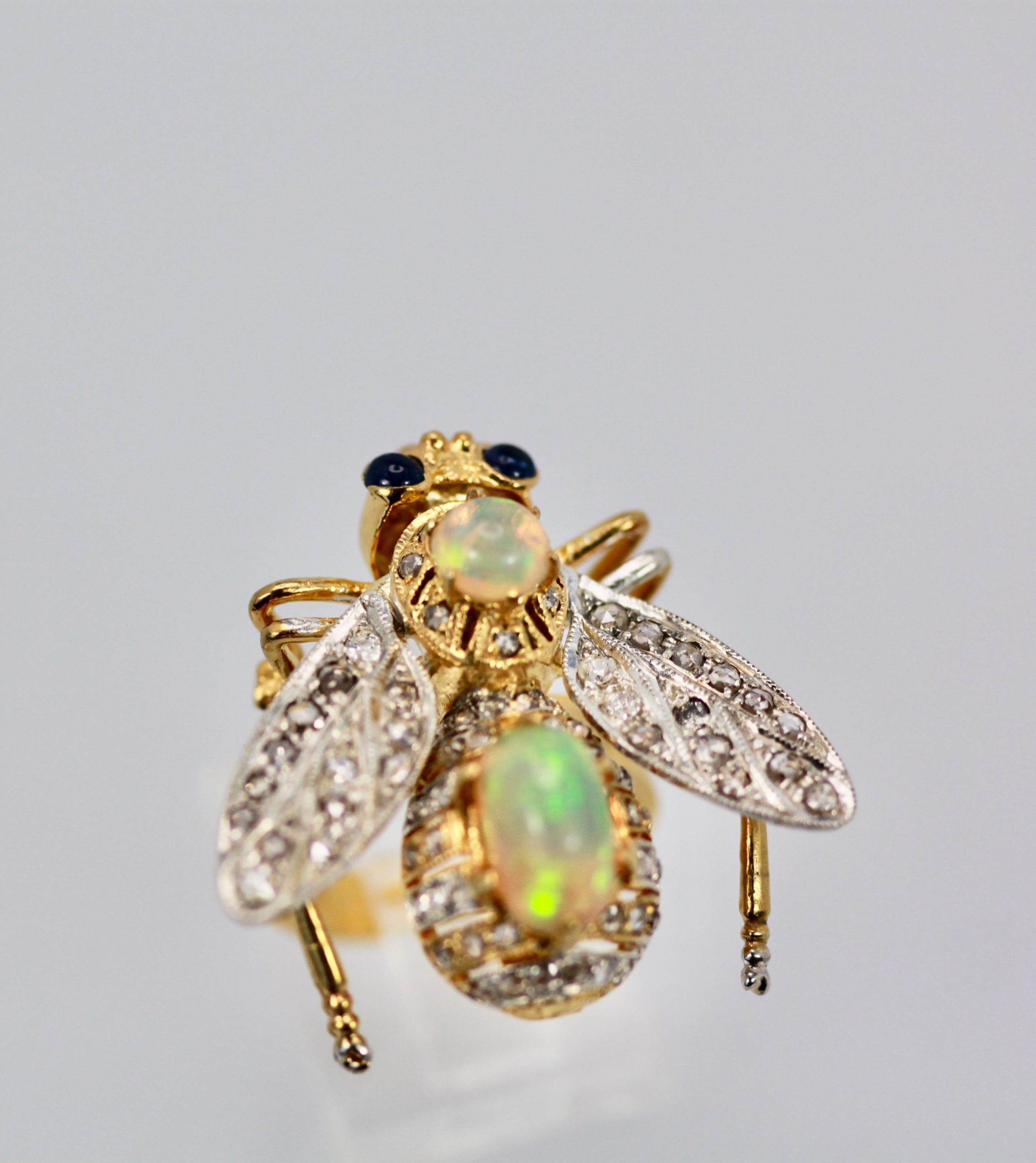 Opal Diamond Sapphire Articulated Bee Ring – angle