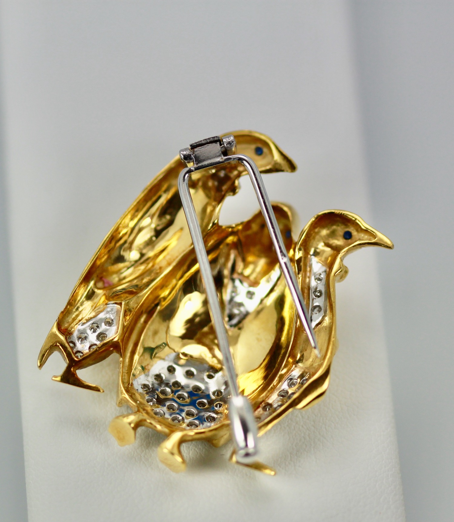 Italian Penguin Gold Brooch  – back