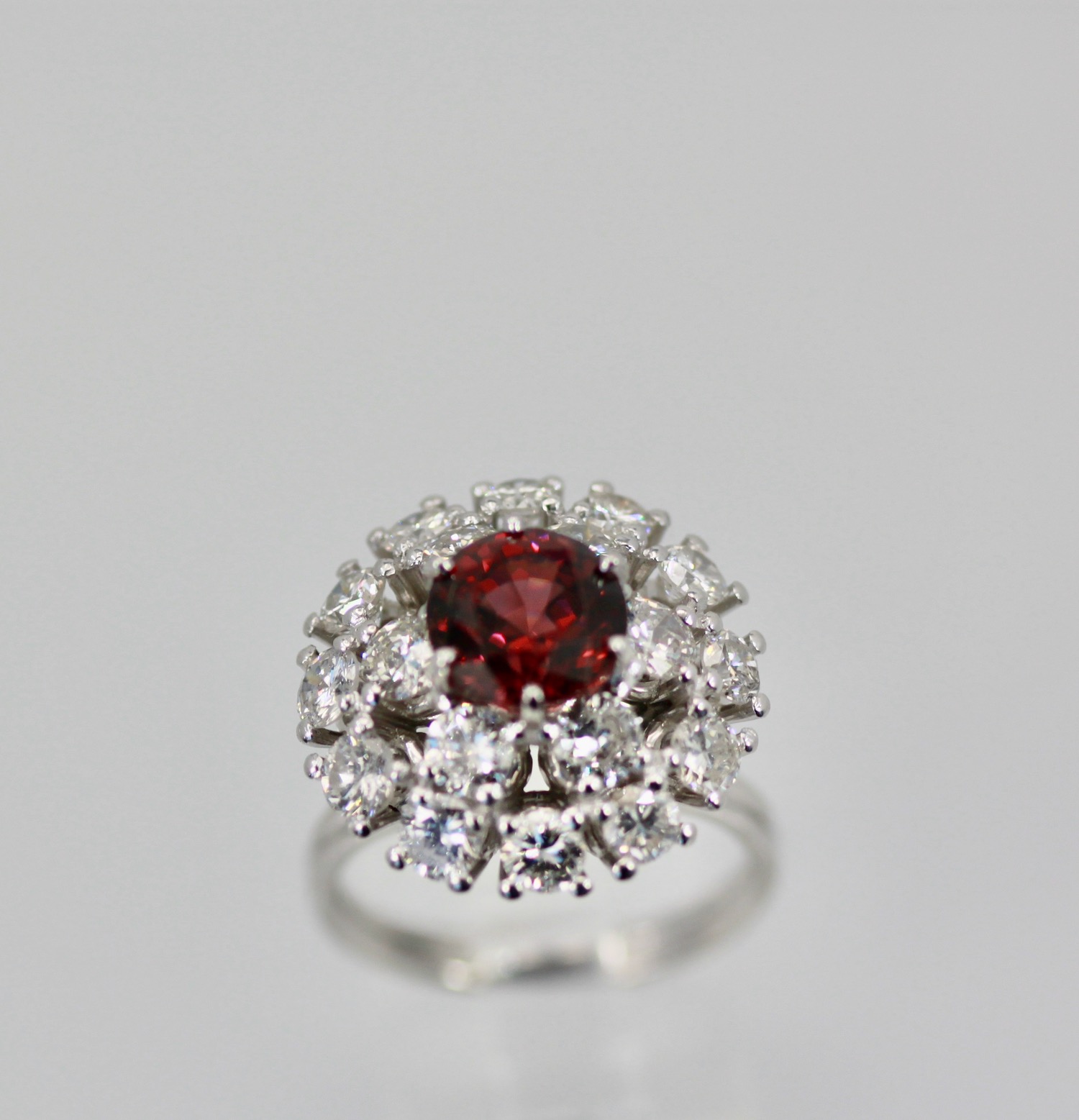 Natural Garnet Rhodolite Diamond Ring – detail 2