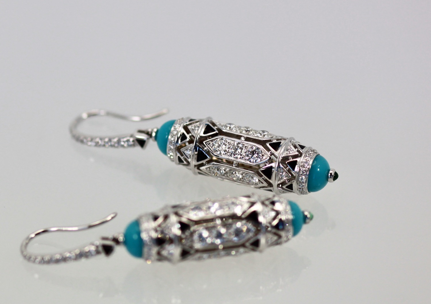 Cartier High Jewelry Diamond Turquoise Earrings – set