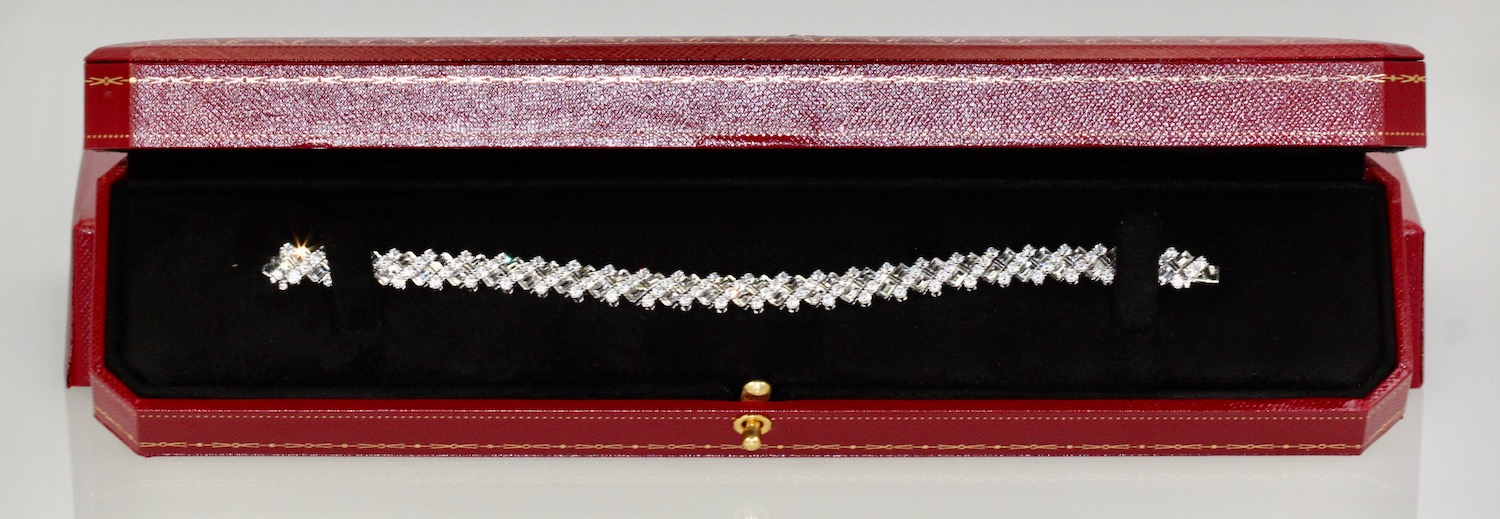 Reflection de Cartier Diamond High Jewelry Bracelet – with earrings
