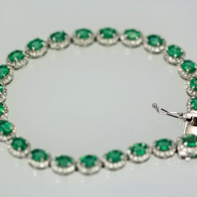 Emerald Diamond Platinum link Bracelet