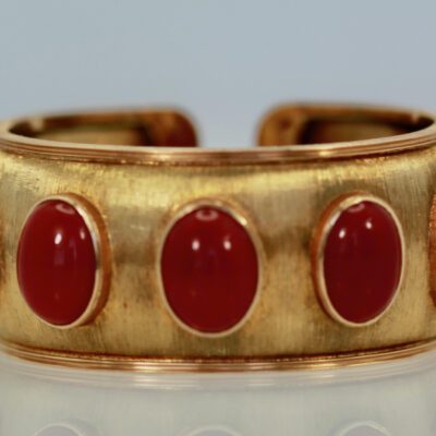 Buccellati Yellow Gold Wide Coral Bracelet 18K