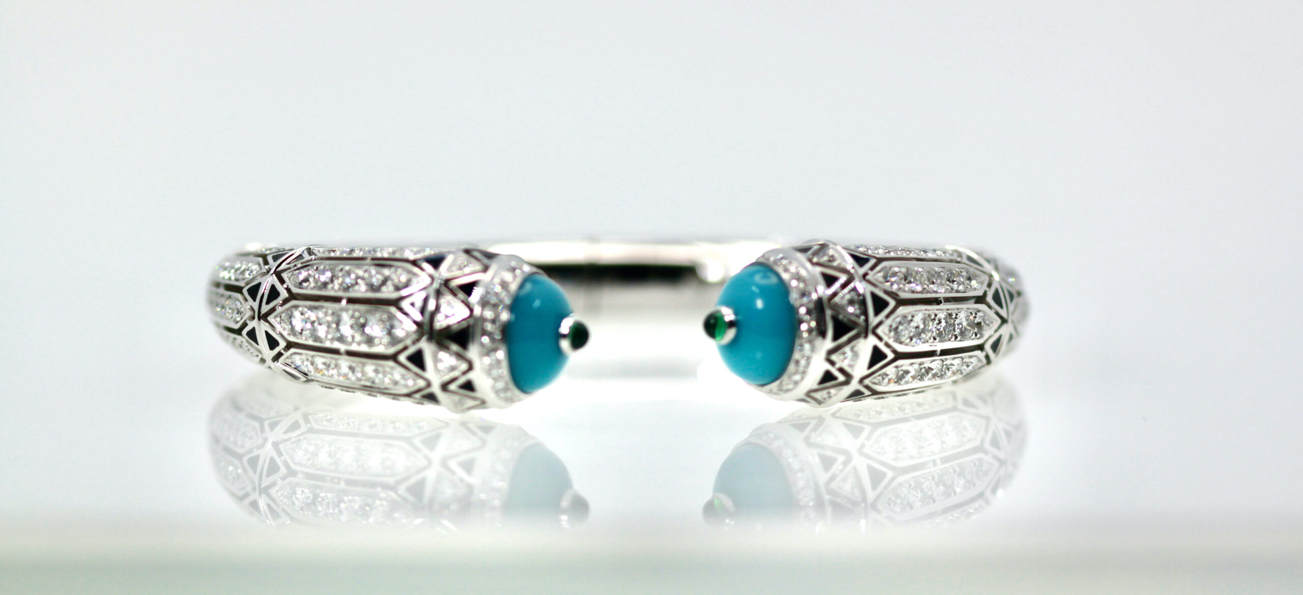 Cartier High Jewelry Diamond Turquoise Bracelet Deco Inspired 12.73 Ct