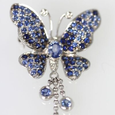 Vintage circa 1960’s Sapphire butterfly brooch pendant 2 carats of sapphires