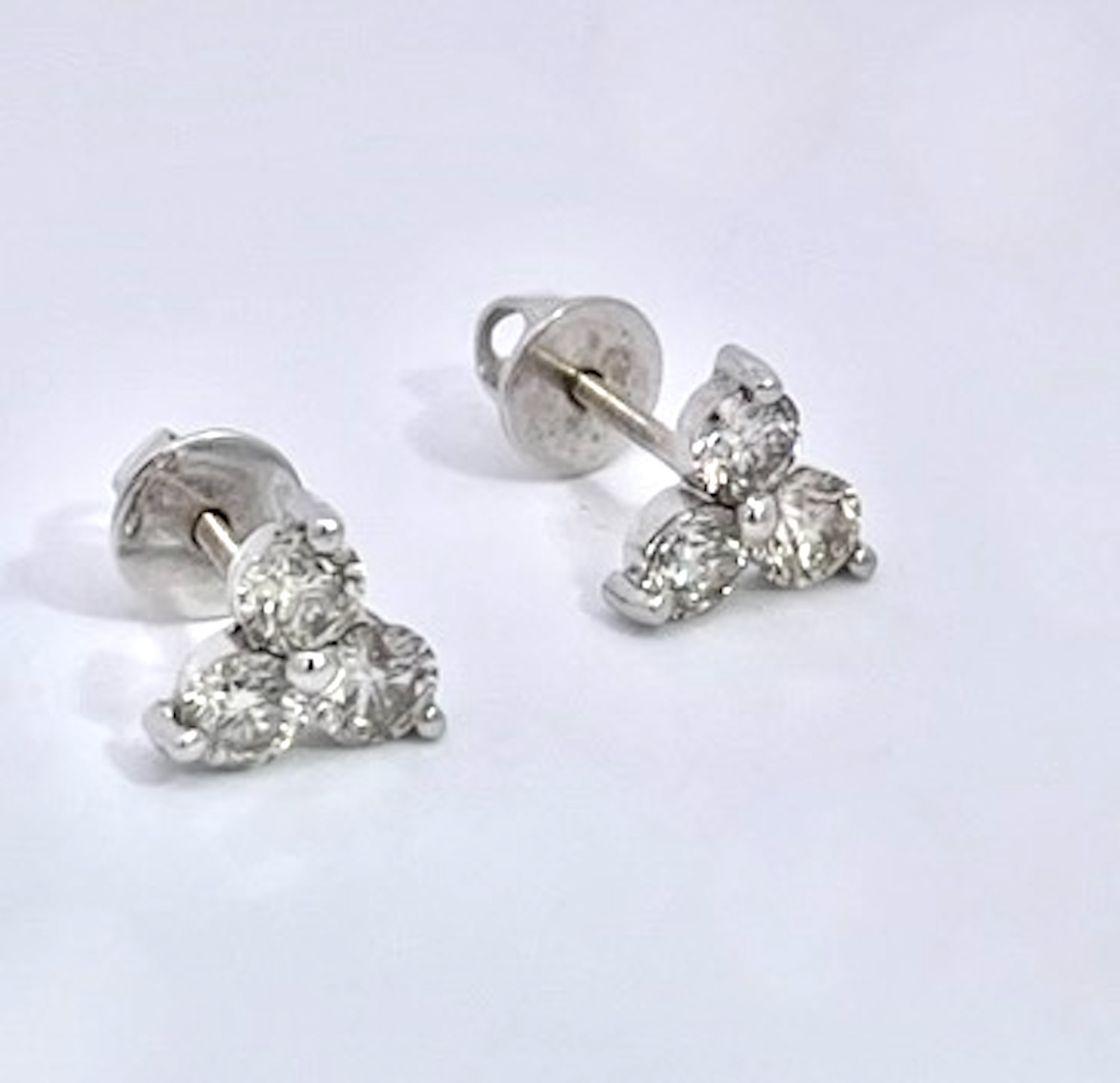 Diamond 3 Stud earrings w/screw back 1.50 Carats